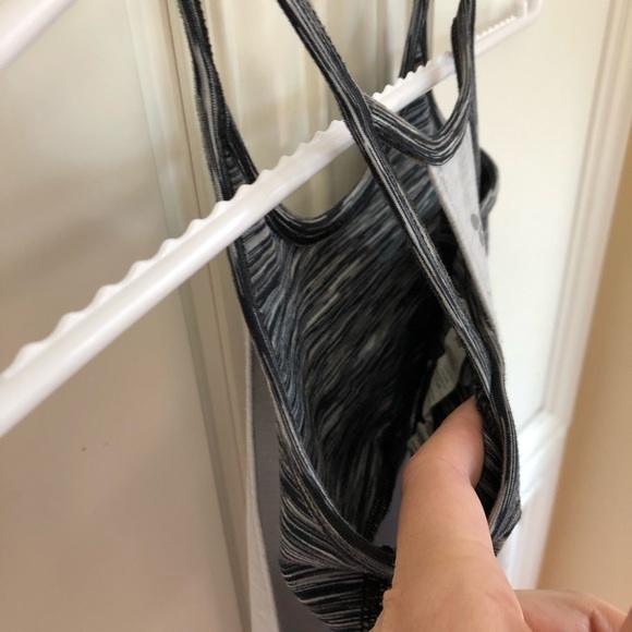 Triple Flip girls double tank top - Picture 7 of 10